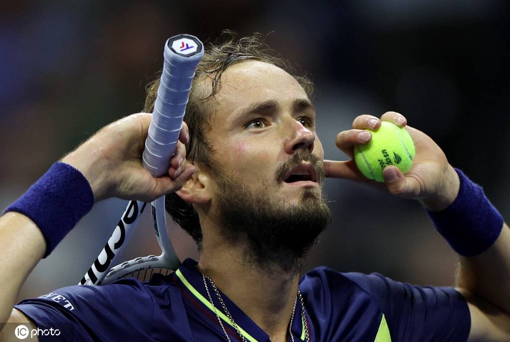 归化球员不 归化球员不